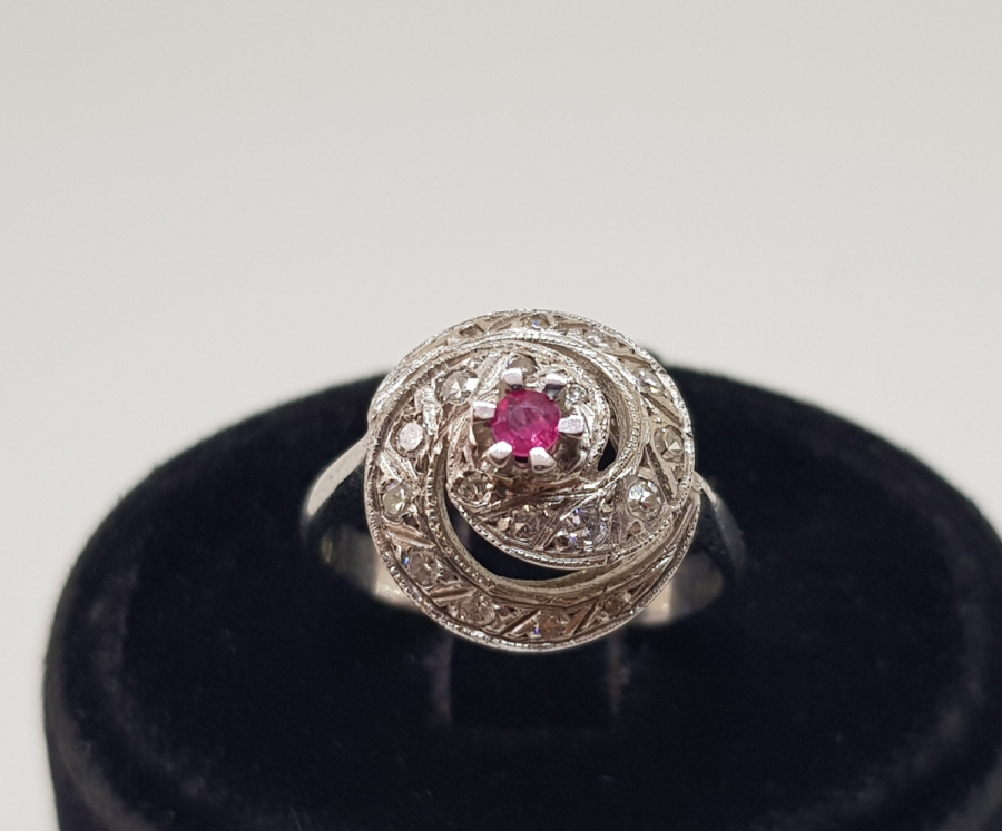 YAKUT VE PIRLANTA TAŞLI SALYANGOZ MODEL ÖZEL YAPIM YÜZÜK