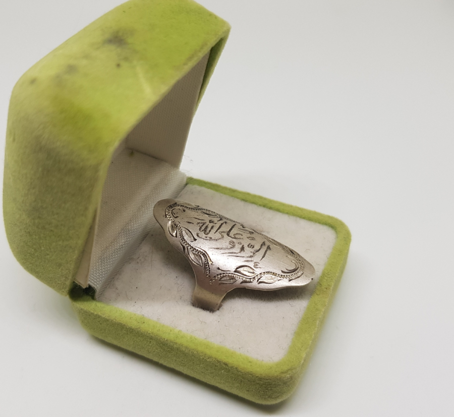 RIZIK ALLAHTANDIR YAZILI ÖZEL KUTUSUNDA ANTİKA GÜMÜŞ YÜZÜK