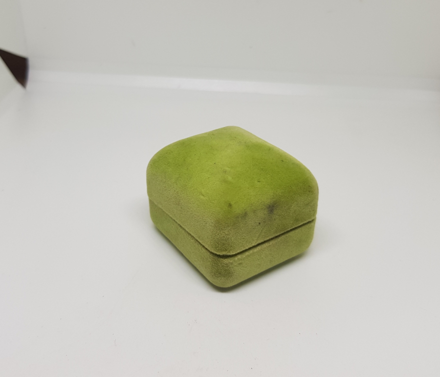 RIZIK ALLAHTANDIR YAZILI ÖZEL KUTUSUNDA ANTİKA GÜMÜŞ YÜZÜK