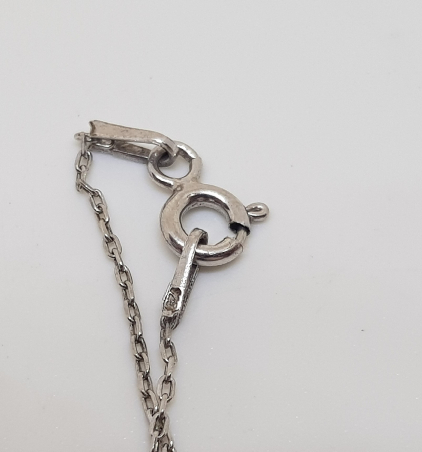 DOĞAL TAŞLARLA SÜSLÜ GÜMÜŞ KOLYE