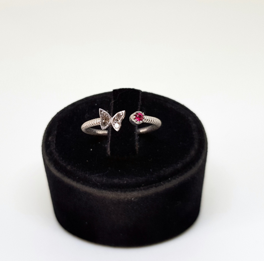 YAKUT VE PIRLANTA TAŞLI ÖZEL YAPIM EKLEM YÜZÜĞÜ