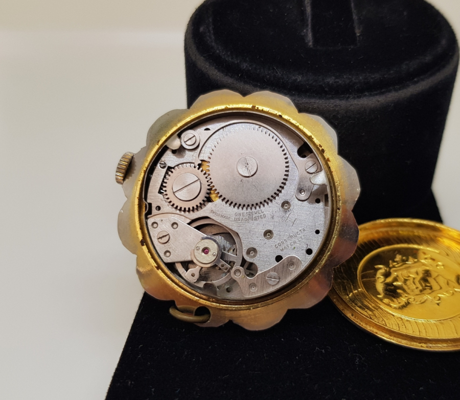 İSVİÇRE YAPIMI ALTIN KAPLAMA KURMALI ANTİKA KOLYE SAAT