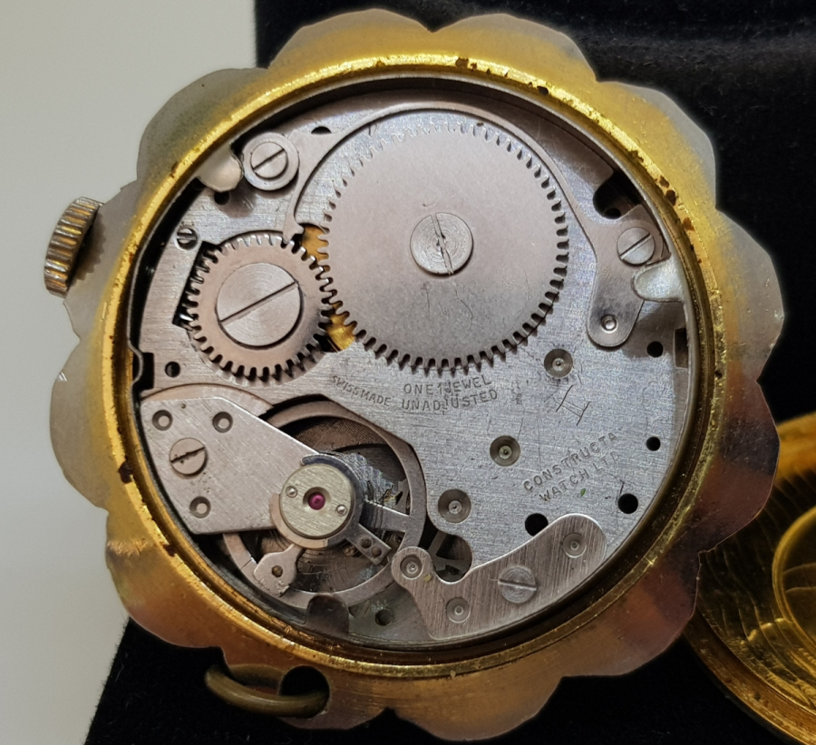 İSVİÇRE YAPIMI ALTIN KAPLAMA KURMALI ANTİKA KOLYE SAAT