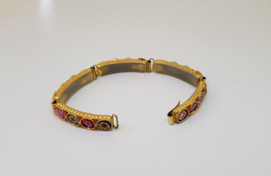 ÖZEL YAPIM MİKRO MOZAİK FORMLU ALTIN KAPLAMA BİLEKLİK