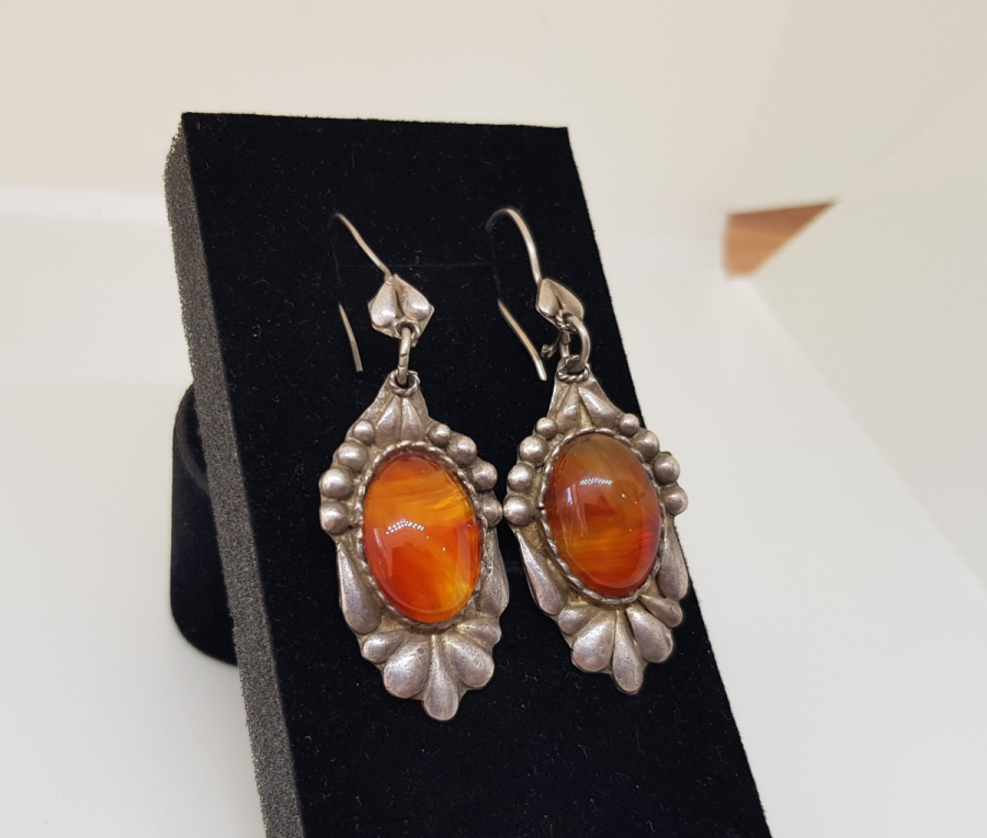 ÖZEL YAPIM BAL AKİK GÜMÜŞ 975 AYAR KÜPE