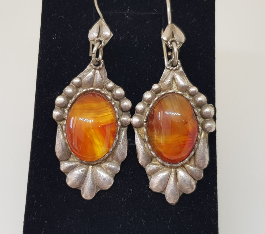 ÖZEL YAPIM BAL AKİK GÜMÜŞ 975 AYAR KÜPE