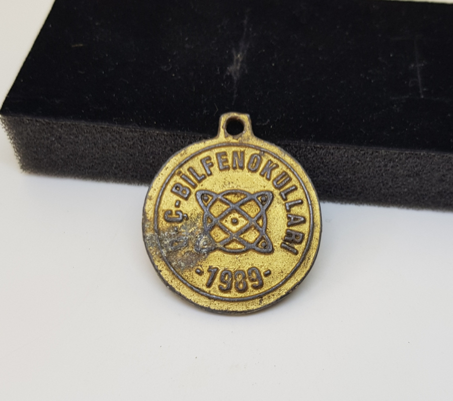 ATATÜRK GÖRSELLİ BİL-FEN OKULLARI HATIRA MADALYON