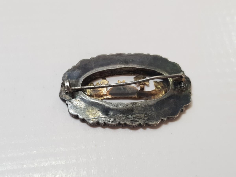 OSMANLI DÖNEMİ GÜMÜŞ VE ALTINDAN MAMÜL MESCİDİ NEBİ RESİMLİ BROŞ