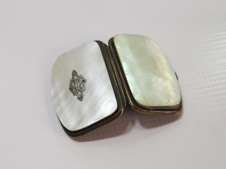 ANTİKA SEDEF BOZUK PARA CÜZDANI