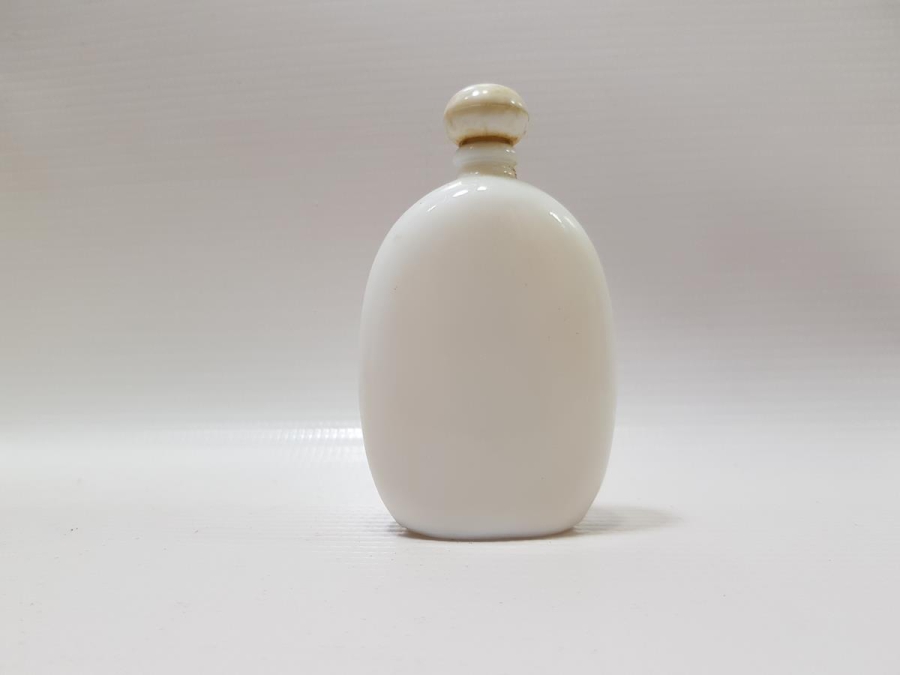 ANTİKA OPAL PARFÜM ŞİŞESİ
