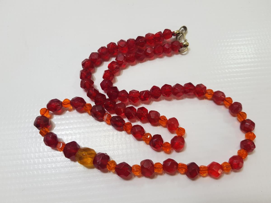 OSMANLI DÖNEMİ BEYKOZ CAM GERDANLIK