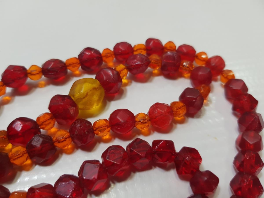 OSMANLI DÖNEMİ BEYKOZ CAM GERDANLIK