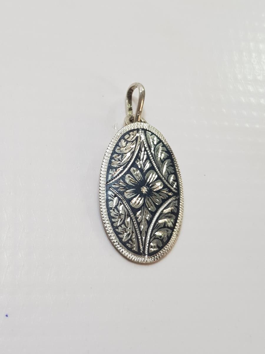 SANATÇI İŞİ SAVATLI GÜMÜŞ KOLYE UCU