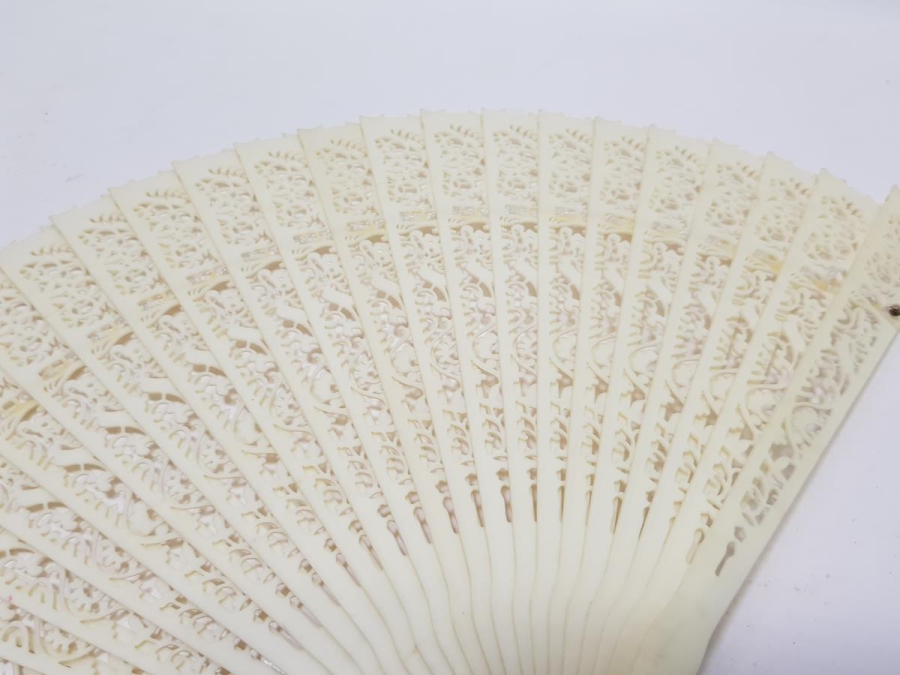 ANTİKA BAKALİT YELPAZE