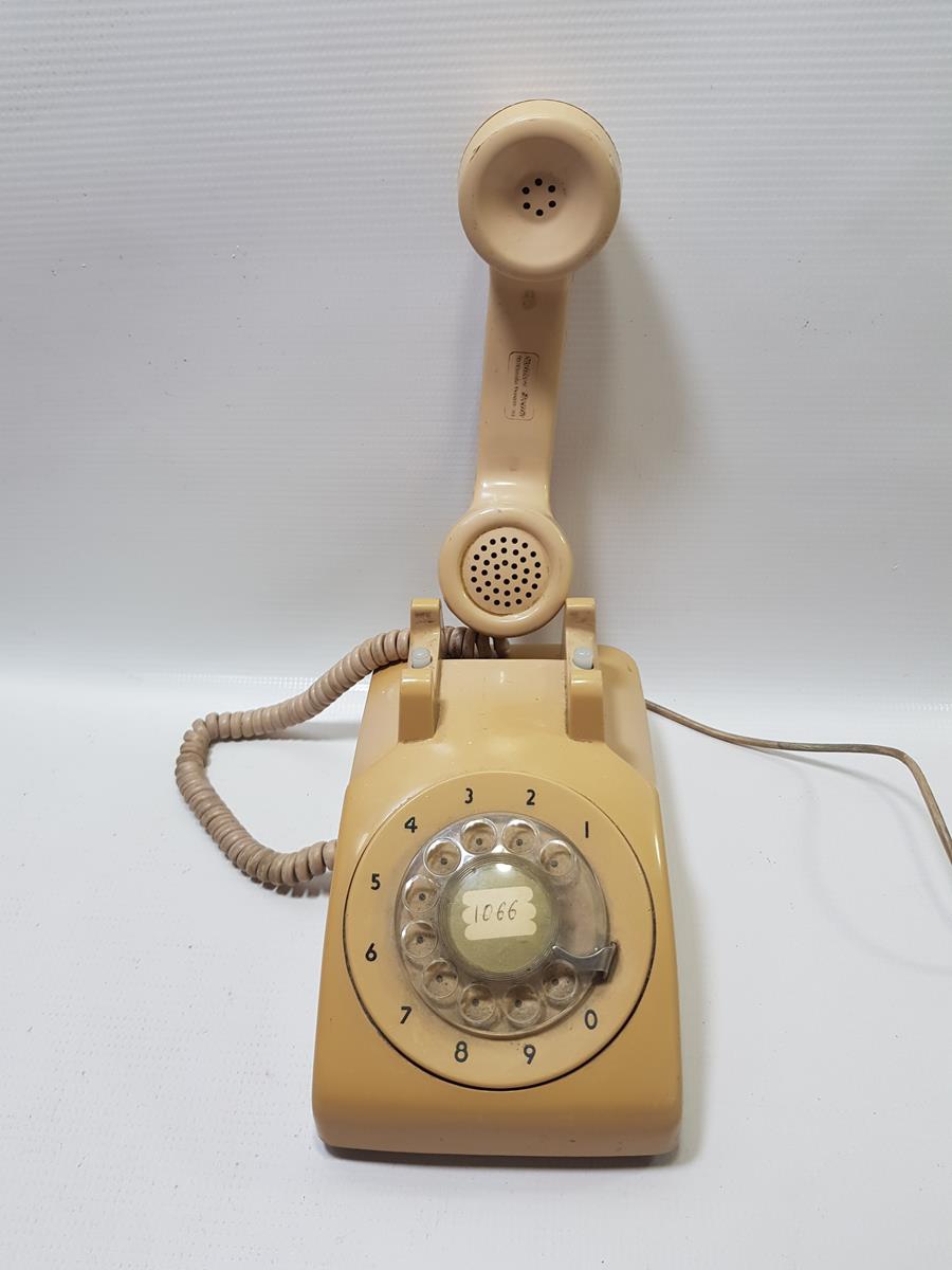 ANTİKA ÇEVİRMELİ TELEFON