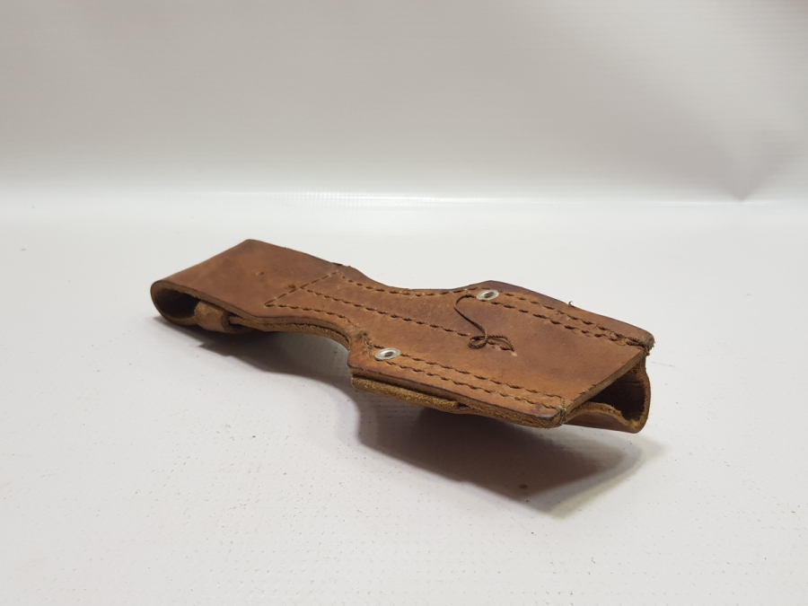 KORE SAVAŞI DÖNEMİ DERİ KASATURA ASKISI