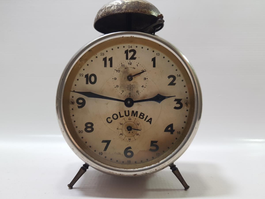 ANTİKA KUTUSUYLA BİRLİKTE COLUMBİA MASA SAATİ