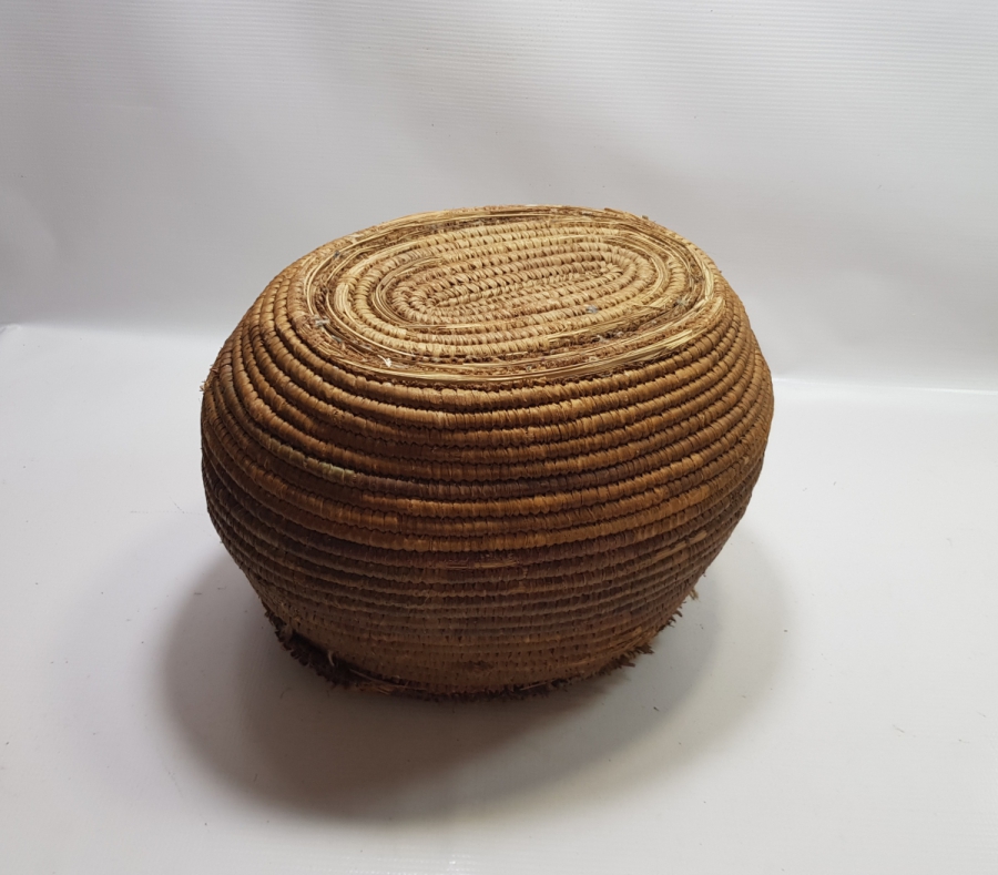 OSMANLI DÖNEMİ HURMA YAPRAĞINDAN YAPILMIŞ HİCAZ İŞİ NADİR KAPAKLI HURMA ZEMBİLİ