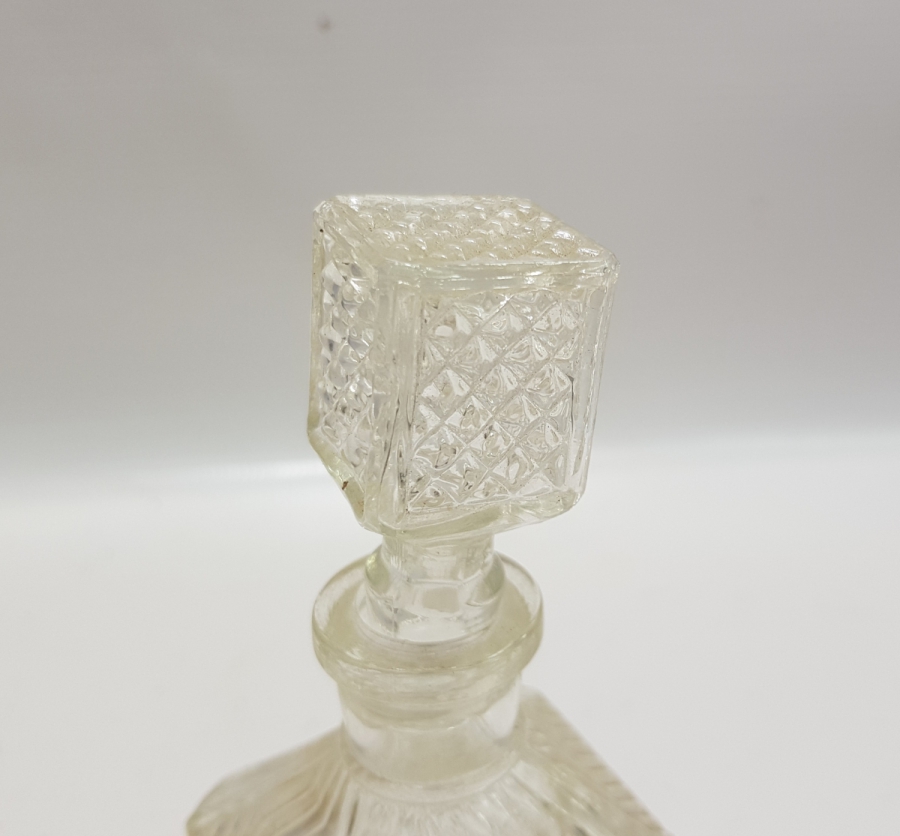 ANTİKA FRANSIZ PARFÜM ŞİŞESİ