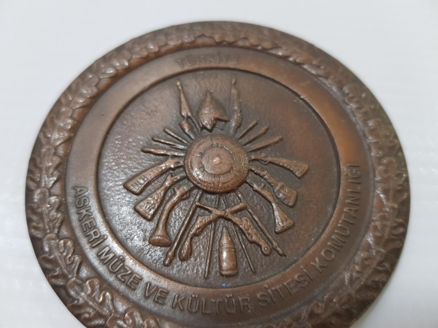 ASKERİ MÜZE VE KÜLTÜR SİTESİ KOMUTANLIĞI MADALYASI