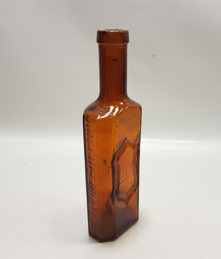TIP TARİHİ: ANTİKA İLAÇ ŞİŞESİ