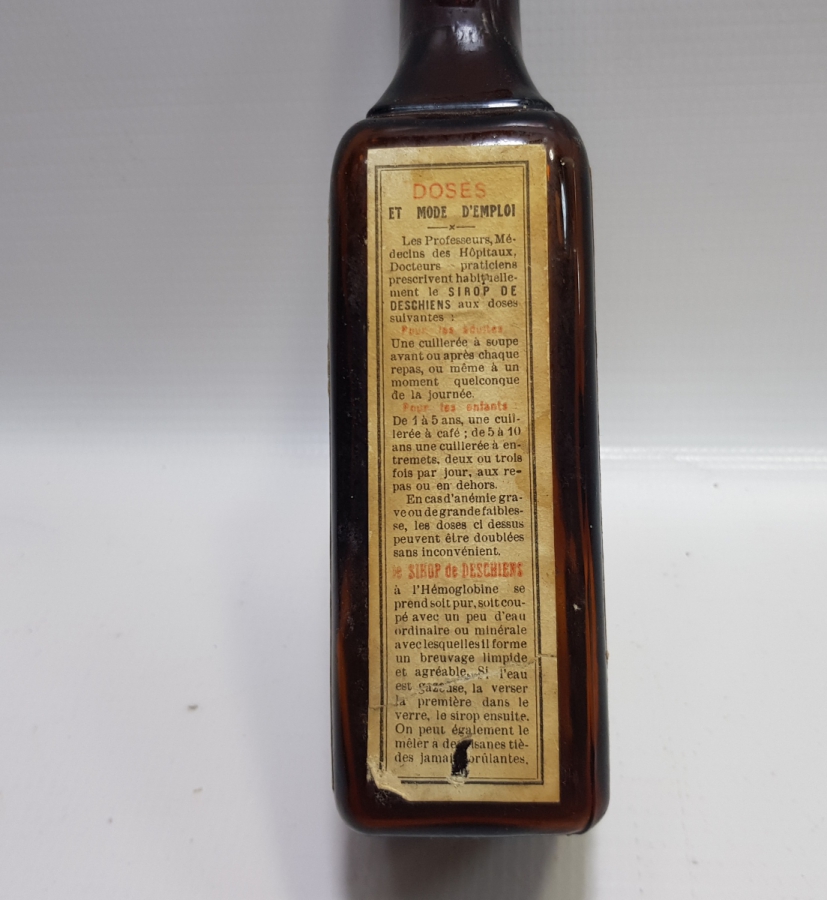 TIP TARİHİ: ANTİKA İLAÇ ŞİŞESİ