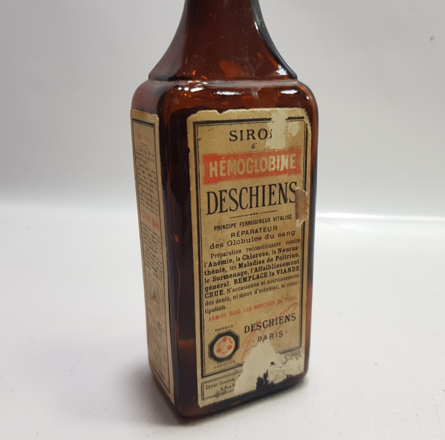 TIP TARİHİ: ANTİKA İLAÇ ŞİŞESİ