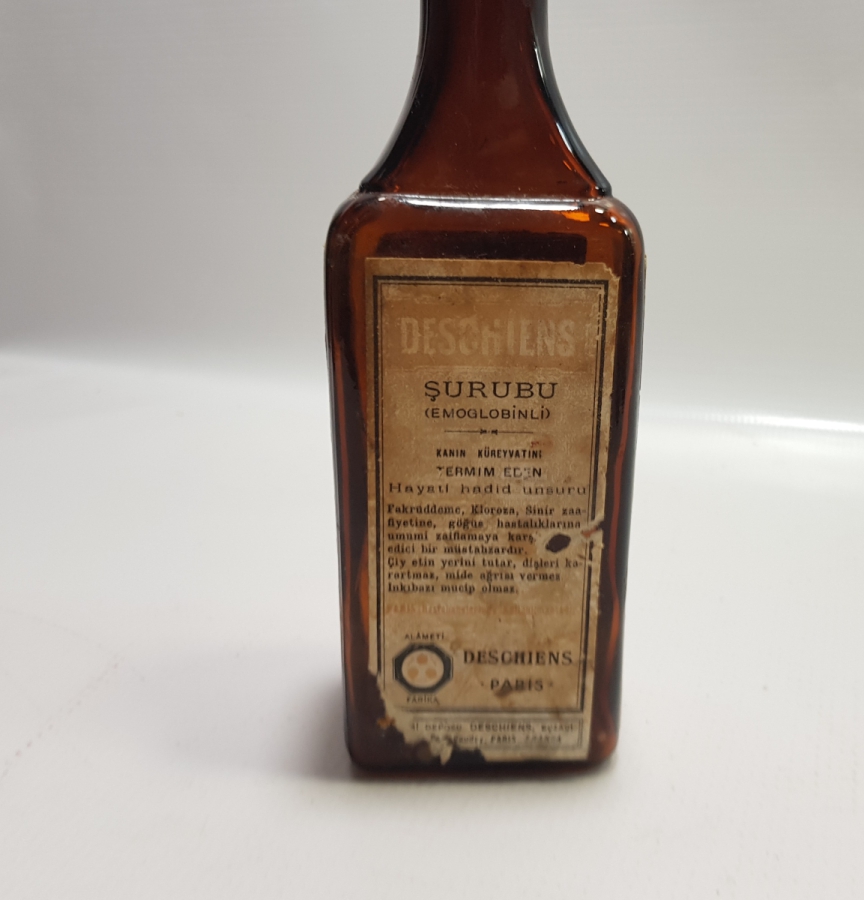 TIP TARİHİ: ANTİKA İLAÇ ŞİŞESİ