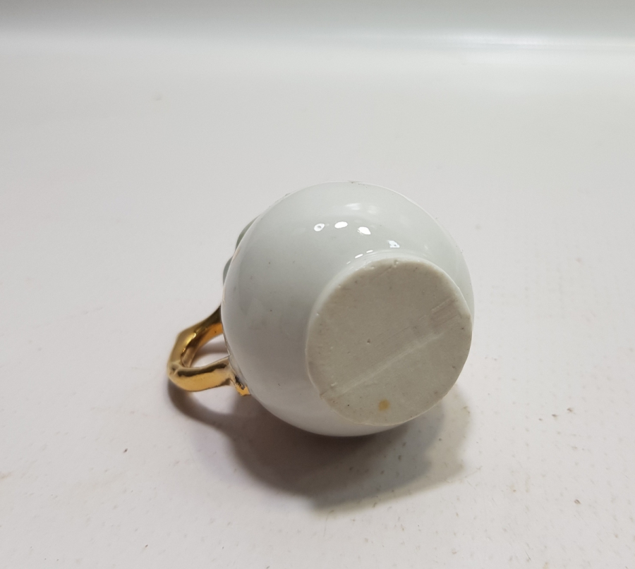 ANTİKA PORSELEN SÜTLÜK