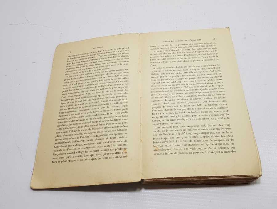 OSMANLI DEVLETİNDEN TÜRKİYE CUMHURİYETİNE FRANSIZCA KİTAP