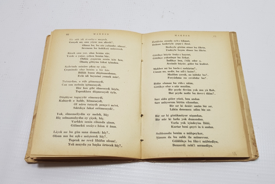 KİTAP: 1944 ABDÜLHAK HAMİT TARHAN - MAKBER