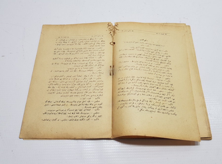 NAZIM HİKMET'Lİ OSMANLICA YEDİNCİ KİTAP