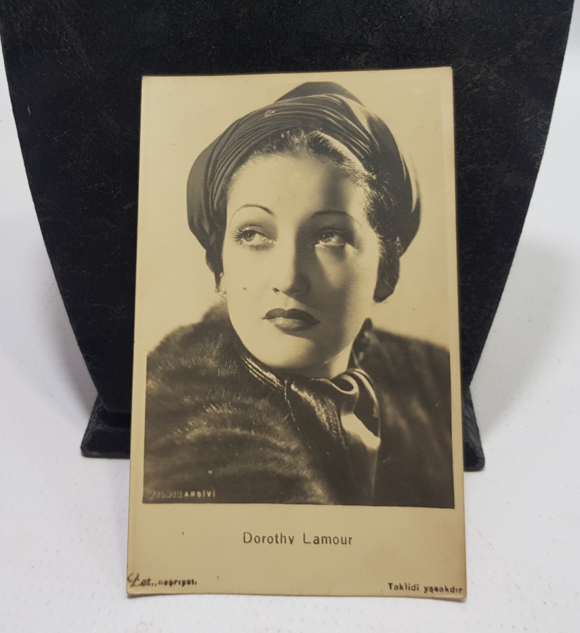 1930LARDAN DÜNYA GÜZELLERİ KARTPOSTAL LOTU