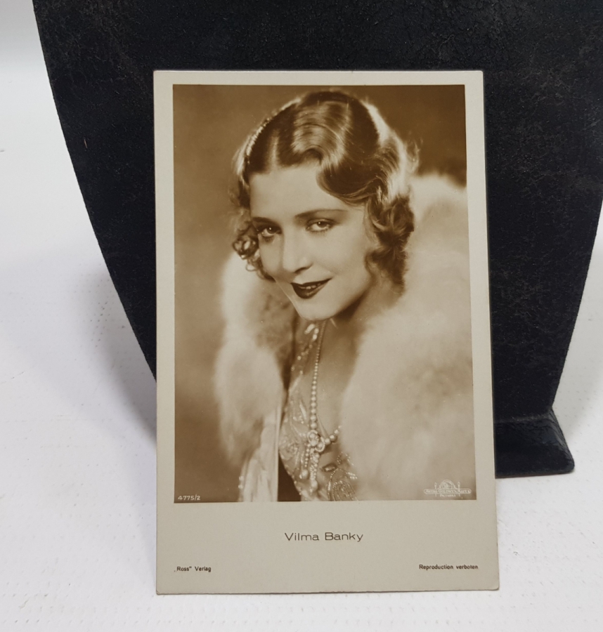 1930LARDAN DÜNYA GÜZELLERİ KARTPOSTAL LOTU