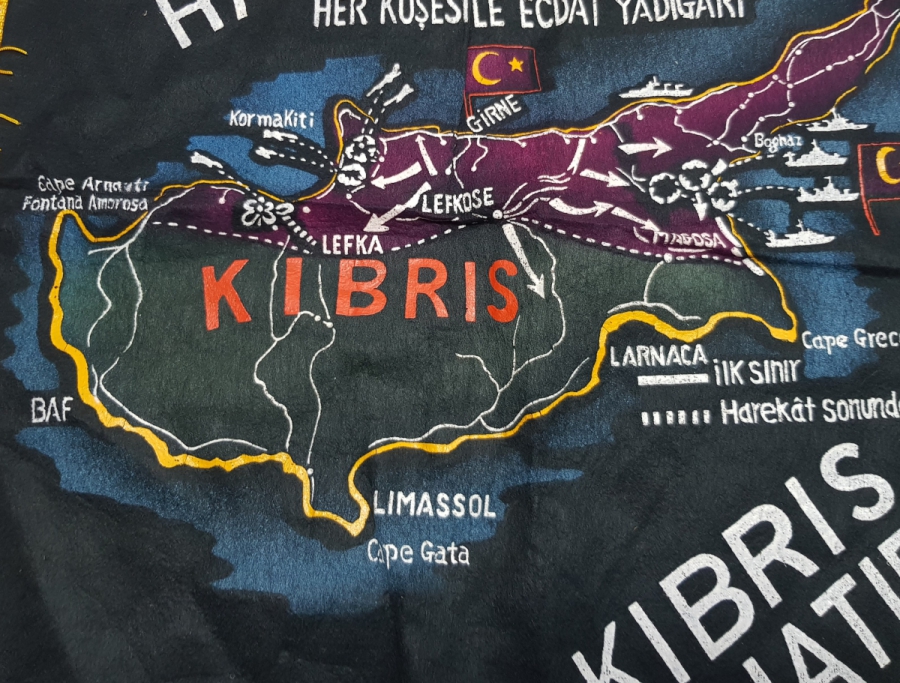 1974 KIBRIS BARIŞ HAREKATI DÖNEMİ YAPILMIŞ KIBRIS HARİTALI NADİR DUVAR PANOSU