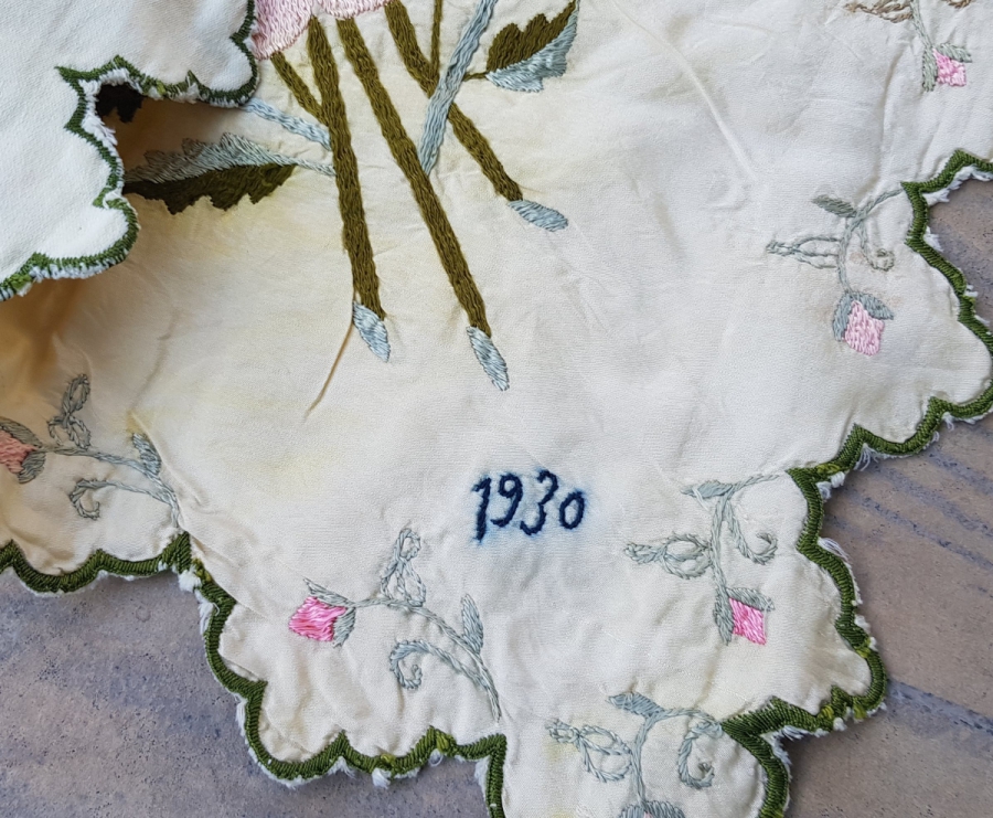 1930 TARİHLİ İPEK GELİN BOHÇASI