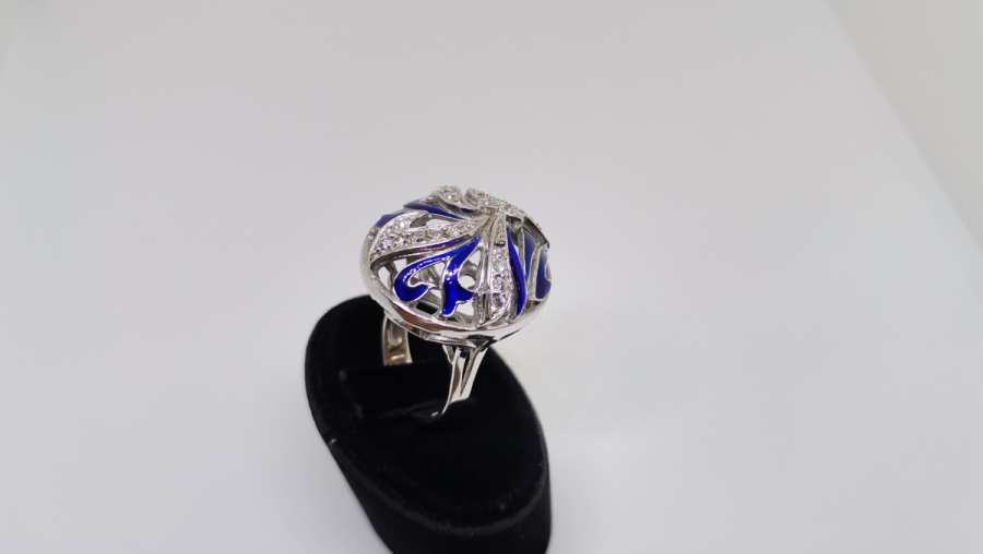 ZAMBAK ÇİÇEĞİ MODELİ MİNE İŞÇİLİKLİ PIRLANTA YÜZÜK