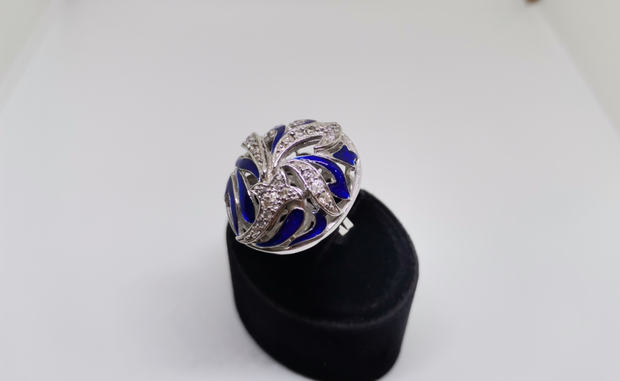 ZAMBAK ÇİÇEĞİ MODELİ MİNE İŞÇİLİKLİ PIRLANTA YÜZÜK