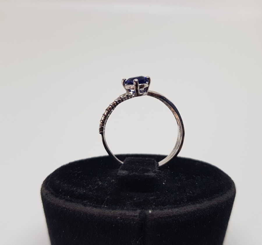 SAFİR VE PIRLANTA TAŞLI ÇİFT TUR MODEL YÜZÜK