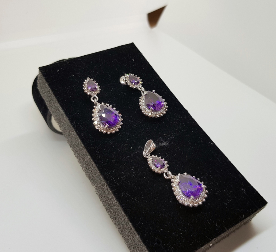 AMETİST VE PIRLANTA TAŞLI DAMLA MODEL KOLYE KÜPE TAKIMI