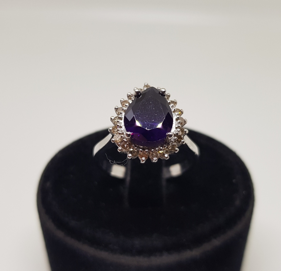 DAMLA MODEL AMETİST VE PIRLANTA TAŞLI YÜZÜK