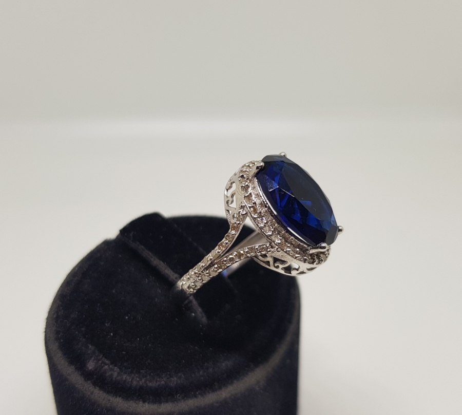 SAFİR VE PIRLANTA TAŞLI MISIRİ MODEL YÜZÜK