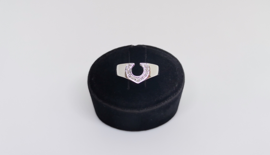 AT NALI MODEL PIRLANTA YÜZÜK