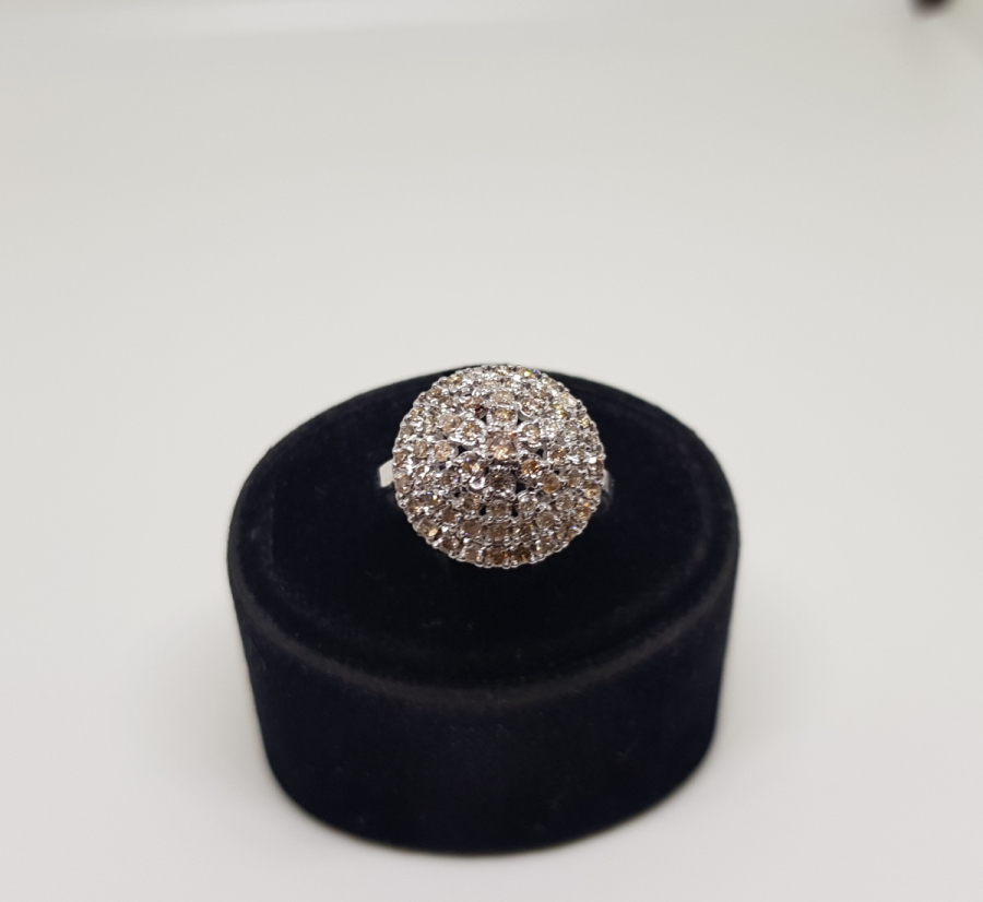 KUBBELİ MODEL PIRLANTA TAŞLI YÜZÜK