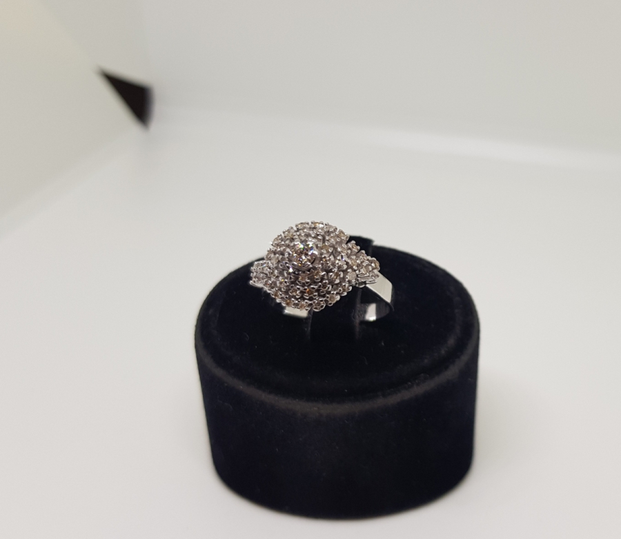 PIRLANTA TAŞLI KUBBELİ SALYANGOZ MODELİ YÜZÜK