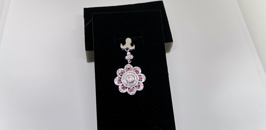 GÜNEŞ MODEL GARNET VE PIRLANTA TAŞLI KOLYE UCU