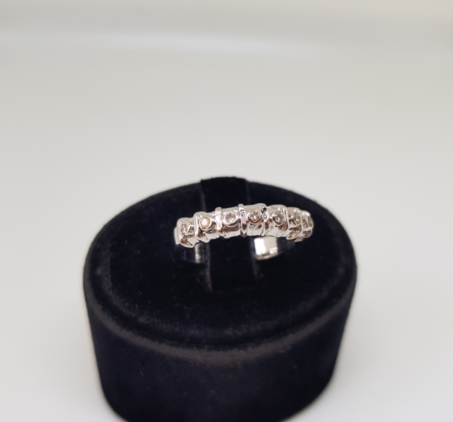 YEDİTAŞ PIRLANTA YÜZÜK