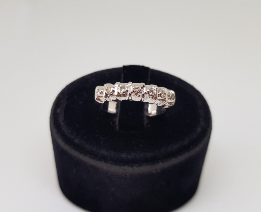 YEDİTAŞ PIRLANTA YÜZÜK