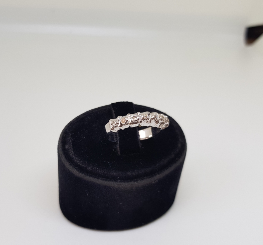 YEDİTAŞ PIRLANTA YÜZÜK