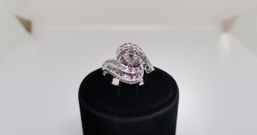 BÜYÜK SALYANGOZ MODEL PIRLANTA YÜZÜK